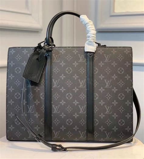 sac plat pm louis vuitton|louis vuitton eclipse bag.